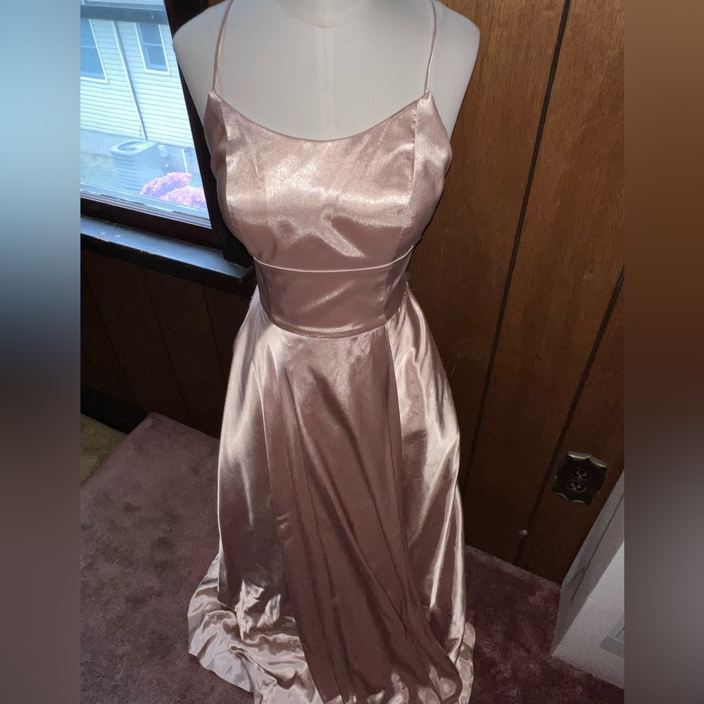 Beautiful prom dress!